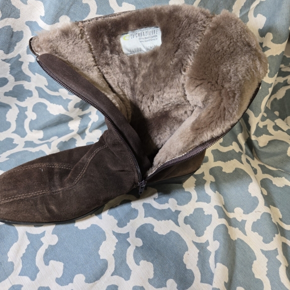 Great gently used condition from smoke-free home NEW LA CANADIENNE WOMEN ELENA W - Picture 5 of 6